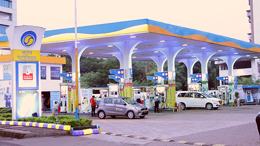 धक्का: भारत पेट्रोलियम (BPCL) च्या खाजगीकरणावर सध्या बंदी..