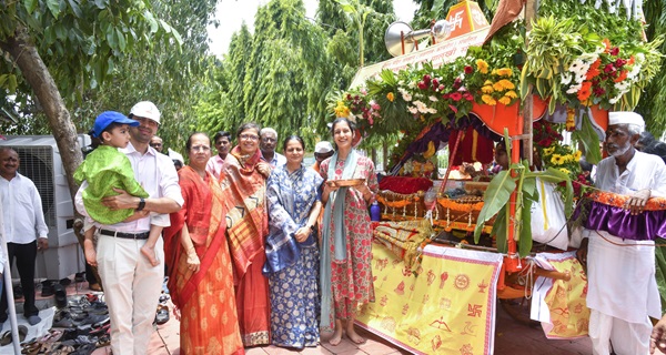 जैन हिल्स येथे श्रीराम मंदीर संस्थान, संत मुक्ताबाईंच्या पंढरपूर पालखीचे भव्य स्वागत